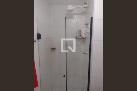 Banheiro de kitnet/studio para alugar com 1 quarto, 28m² em Brás, São Paulo