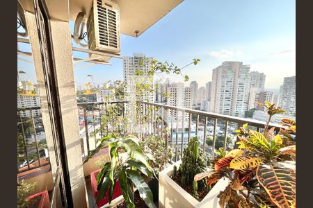 Varanda da Sala de apartamento à venda com 3 quartos, 120m² em Santa Teresinha, São Paulo