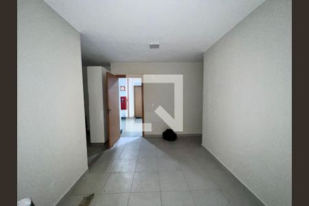 Sala de apartamento para alugar com 1 quarto, 38m² em Planalto, Belo Horizonte