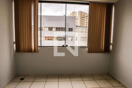 Quarto de apartamento para alugar com 3 quartos, 100m² em Setor Oeste, Goiânia