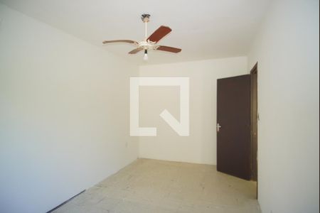 Quarto 1 de casa à venda com 2 quartos, 140m² em Chácara das Pedras, Porto Alegre