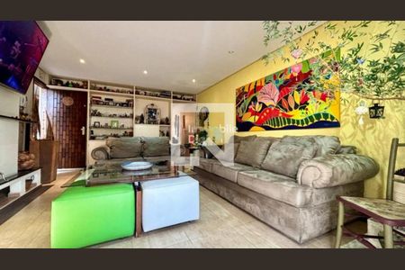Casa à venda com 3 quartos, 230m² em Brooklin, São Paulo