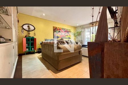 Casa à venda com 3 quartos, 230m² em Brooklin, São Paulo