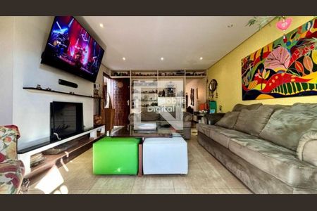 Casa à venda com 3 quartos, 230m² em Brooklin, São Paulo
