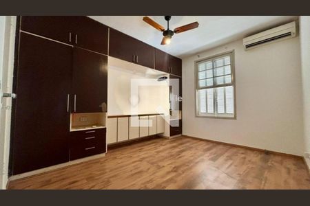 Casa à venda com 3 quartos, 177m² em Santo Amaro, São Paulo