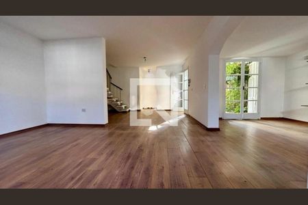 Casa à venda com 3 quartos, 177m² em Santo Amaro, São Paulo