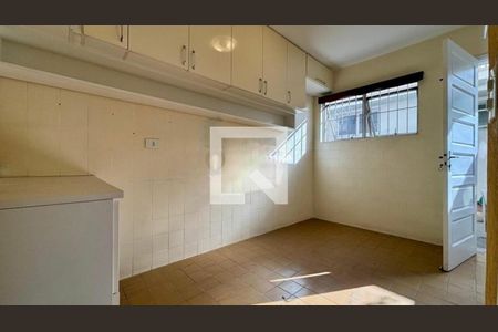 Casa à venda com 3 quartos, 177m² em Santo Amaro, São Paulo