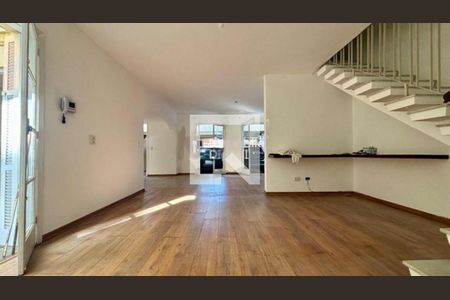 Casa à venda com 3 quartos, 177m² em Santo Amaro, São Paulo