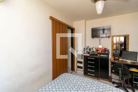 Quarto 1 de apartamento à venda com 2 quartos, 51m² em Olaria, Rio de Janeiro