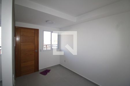Sala / Cozinha de apartamento para alugar com 1 quarto, 28m² em Vila Mazzei, São Paulo