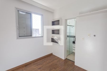 Suíte de apartamento para alugar com 3 quartos, 77m² em Nova Vista, Belo Horizonte