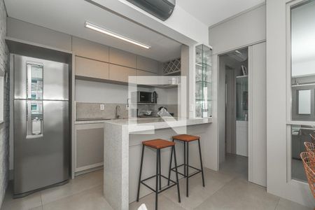 Cozinha de apartamento para alugar com 1 quarto, 49m² em São João, Porto Alegre