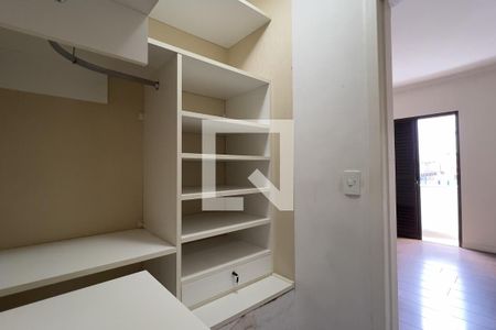 Closet do Quarto 1 de apartamento à venda com 2 quartos, 87m² em Jardim Zaira, Guarulhos