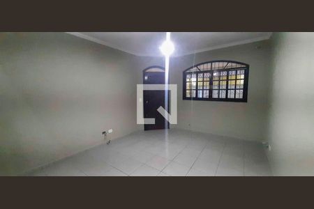 Casa à venda com 3 quartos, 153m² em Centro, Osasco