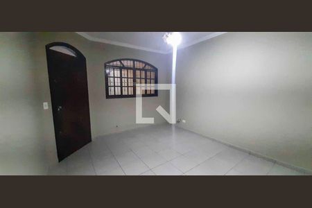 Casa à venda com 3 quartos, 153m² em Centro, Osasco
