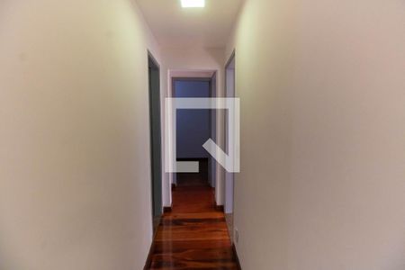 Corredor  de apartamento para alugar com 3 quartos, 90m² em Fonseca, Niterói