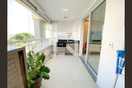 Varanda de apartamento à venda com 3 quartos, 84m² em Vila Ipojuca, São Paulo