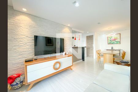 Sala de apartamento à venda com 3 quartos, 84m² em Vila Ipojuca, São Paulo