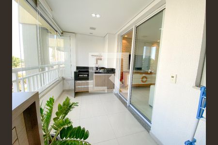 Varanda de apartamento à venda com 3 quartos, 84m² em Vila Ipojuca, São Paulo