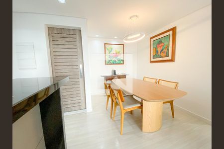 Sala de apartamento à venda com 3 quartos, 84m² em Vila Ipojuca, São Paulo