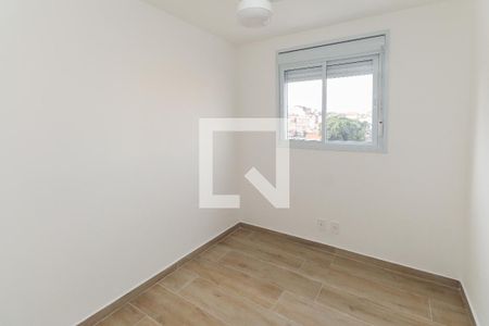 Quarto 1 de apartamento para alugar com 2 quartos, 42m² em Vila Mazzei, São Paulo