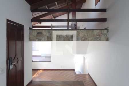 Sala 1 de casa à venda com 5 quartos, 497m² em Ouro Preto, Belo Horizonte