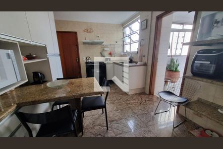 Apartamento à venda com 139m², 4 quartos e 1 vagaCozinha