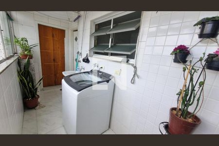 Apartamento à venda com 139m², 4 quartos e 1 vagaÁrea de serviço