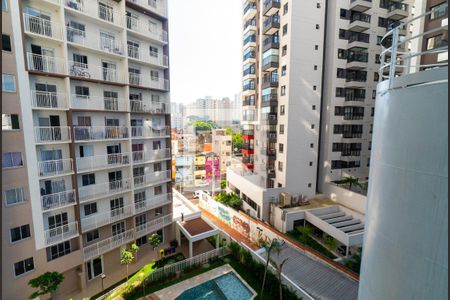 Vista da Sacada da Sala/Cozinha de apartamento para alugar com 1 quarto, 30m² em Planalto Paulista, São Paulo