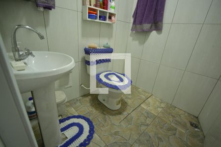 Banheiro  Suíte 1  de casa à venda com 3 quartos, 65m² em Ferrazópolis, São Bernardo do Campo