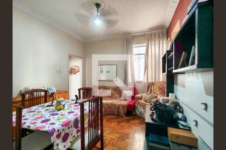 Sala de apartamento para alugar com 2 quartos, 74m² em Grajaú, Rio de Janeiro