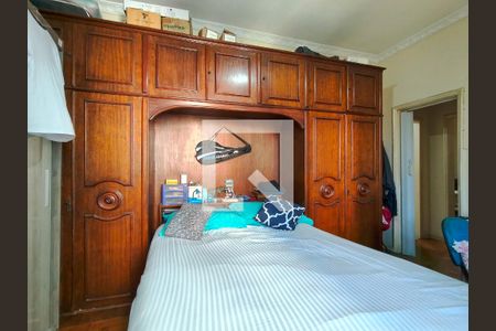 Quarto 1 de apartamento para alugar com 2 quartos, 74m² em Grajaú, Rio de Janeiro