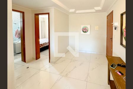 Sala de TV de apartamento para alugar com 2 quartos, 70m² em Ingleses Norte, Florianópolis