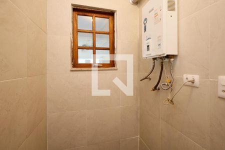 Lavabo de casa à venda com 5 quartos, 207m² em Jardim Virginia Bianca, São Paulo