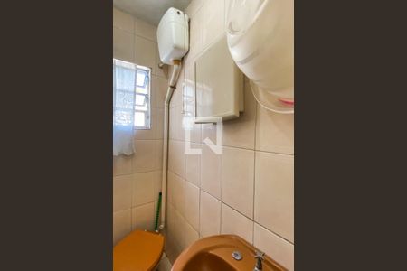 Banheiro da Suíte de casa à venda com 2 quartos, 156m² em Jardim Maringa, São Paulo