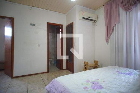 Suíte de casa à venda com 3 quartos, 150m² em Jardim Itu, Porto Alegre