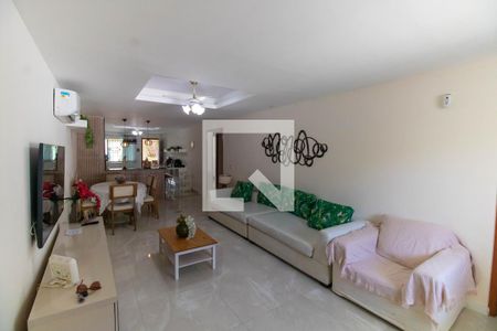 Casa para alugar com 3 quartos, 250m² em Itaipu, Niterói