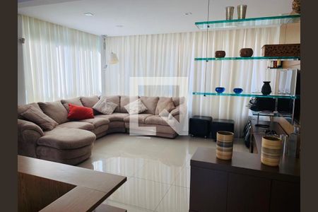 Apartamento para alugar com 4 quartos, 230m² em Buritis, Belo Horizonte