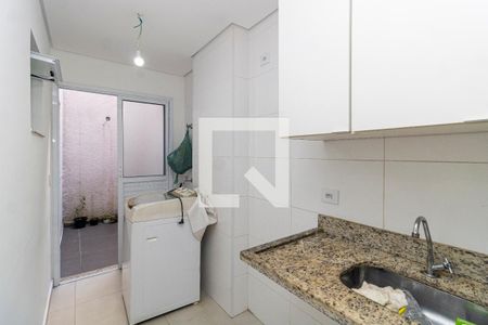 Sala/Cozinha de apartamento para alugar com 1 quarto, 28m² em Vila Medeiros, São Paulo