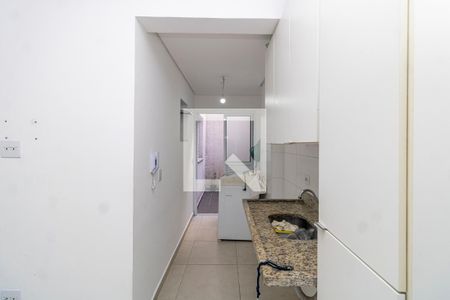 Sala/Cozinha de apartamento para alugar com 1 quarto, 28m² em Vila Medeiros, São Paulo