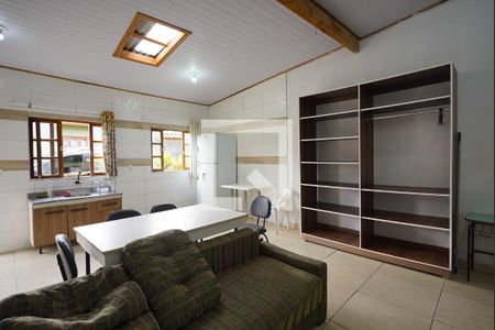 Kitnet/Studio para alugar com 1 quarto, 25m² em Rio Tavares, Florianópolis