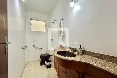 Lavabo de casa para alugar com 5 quartos, 750m² em Planalto Paulista, São Paulo