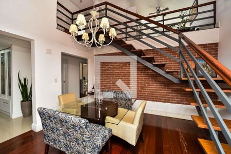 Sala de casa à venda com 4 quartos, 480m² em Jardim Itu, Porto Alegre