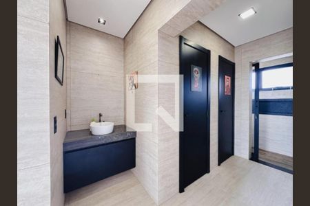 Foto 01 de casa de condomínio à venda com 3 quartos, 438m² em Swiss Park, Campinas