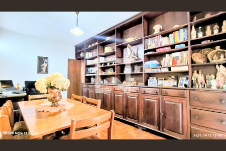 Casa à venda com 6 quartos, 400m² em Renascença, Belo Horizonte