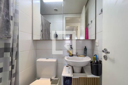 Banheiro de apartamento à venda com 1 quarto, 37m² em Liberdade, São Paulo