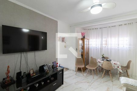 Casa à venda com 3 quartos, 152m² em Vila Mesquita, São Paulo