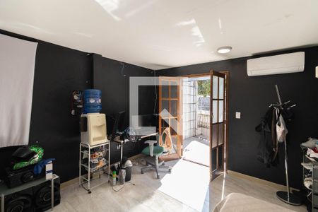 Suíte de casa à venda com 3 quartos, 152m² em Vila Mesquita, São Paulo