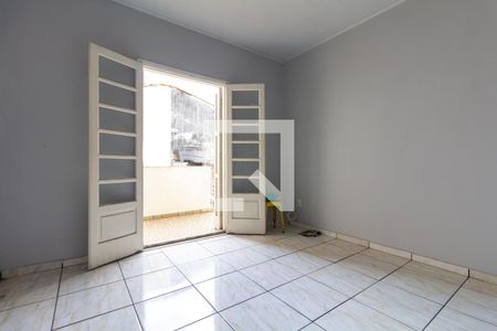 Quarto 2 de casa para alugar com 2 quartos, 120m² em Vila Gomes Cardim, São Paulo