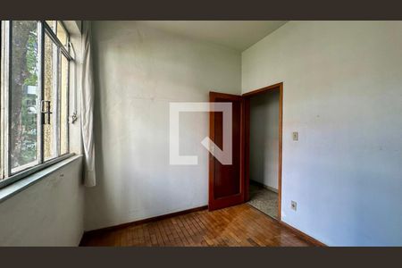 Quarto  de apartamento à venda com 3 quartos, 95m² em Funcionários, Belo Horizonte